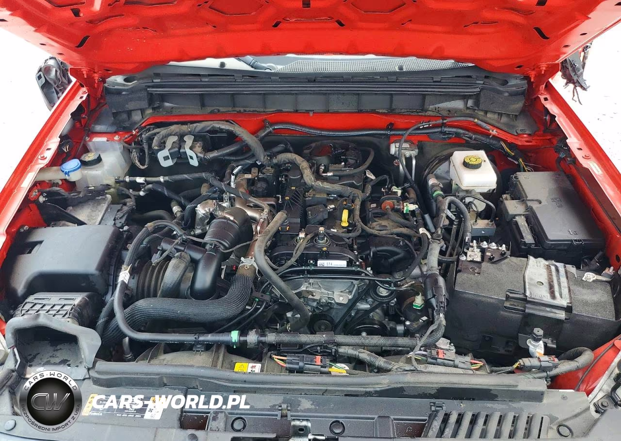2022 Ford Bronco Base VIN:1FMDE5BH9NLB15670 - 11