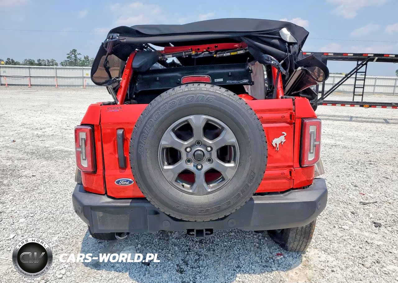 2022 Ford Bronco Base VIN:1FMDE5BH9NLB15670 - 6