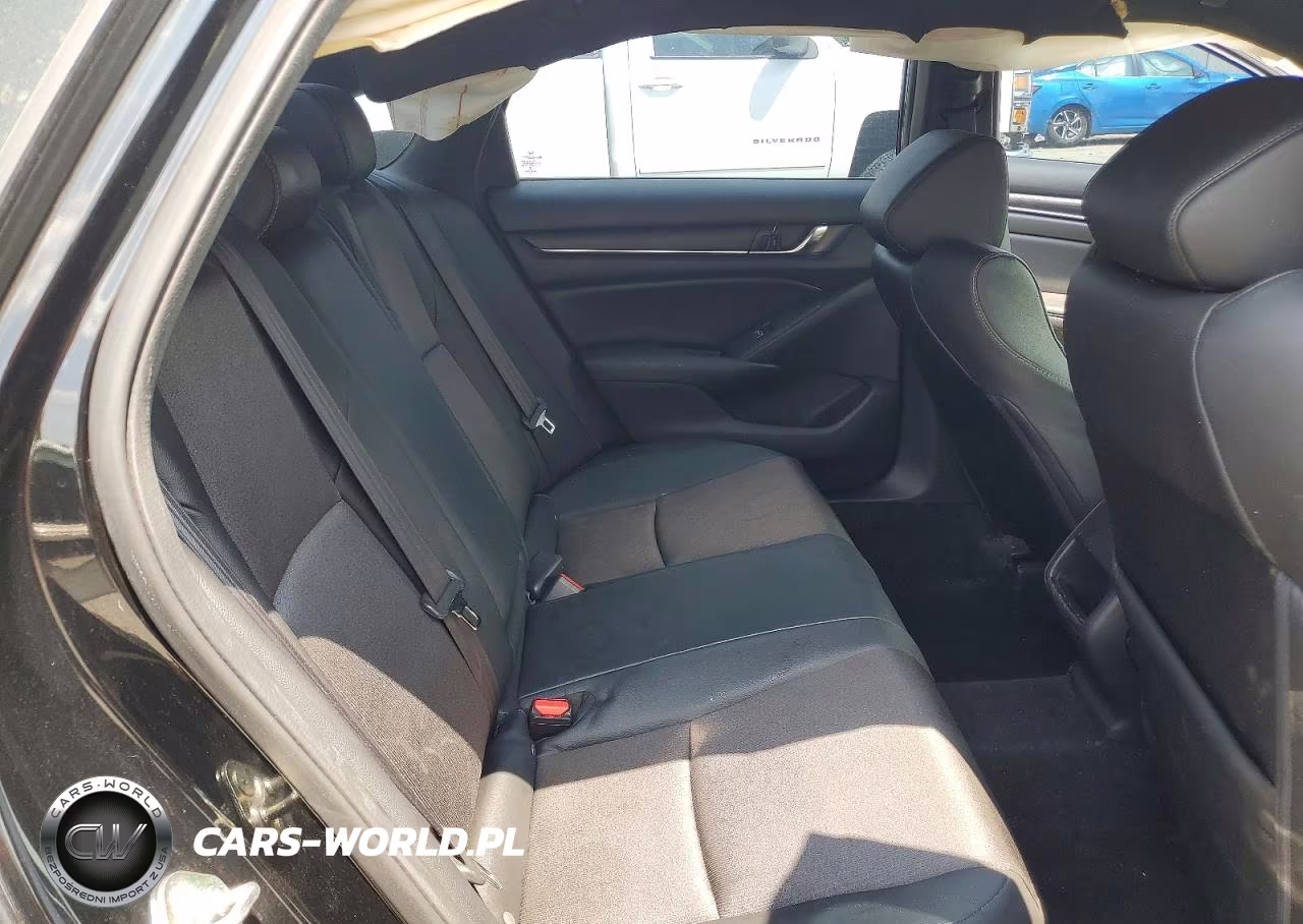 2019 Honda Accord Sport VIN:1HGCV1F36KA074091 - 10