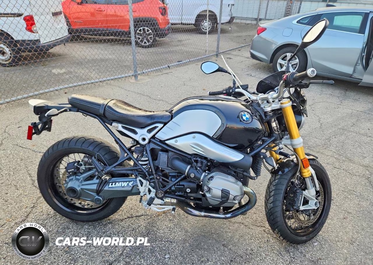 2016 BMW R Nine T
