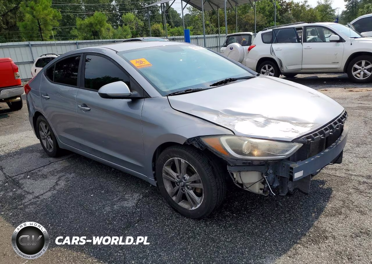 2017 Hyundai Elantra Se VIN:5NPD84LF9HH083489 - 4