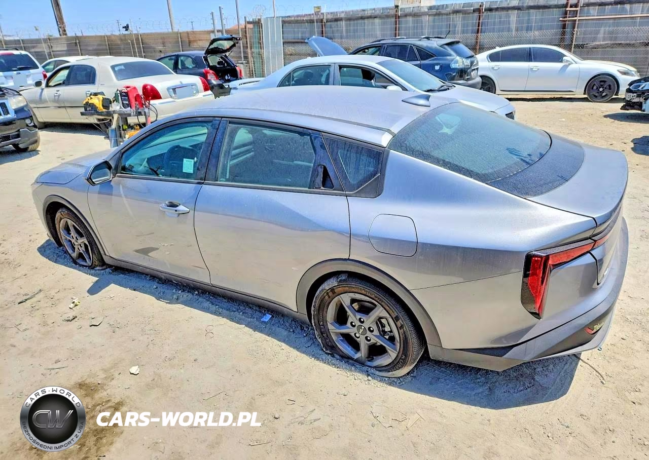 2025 Kia K4 Lxs VIN:3KPFT4DE2SE141385 - 2