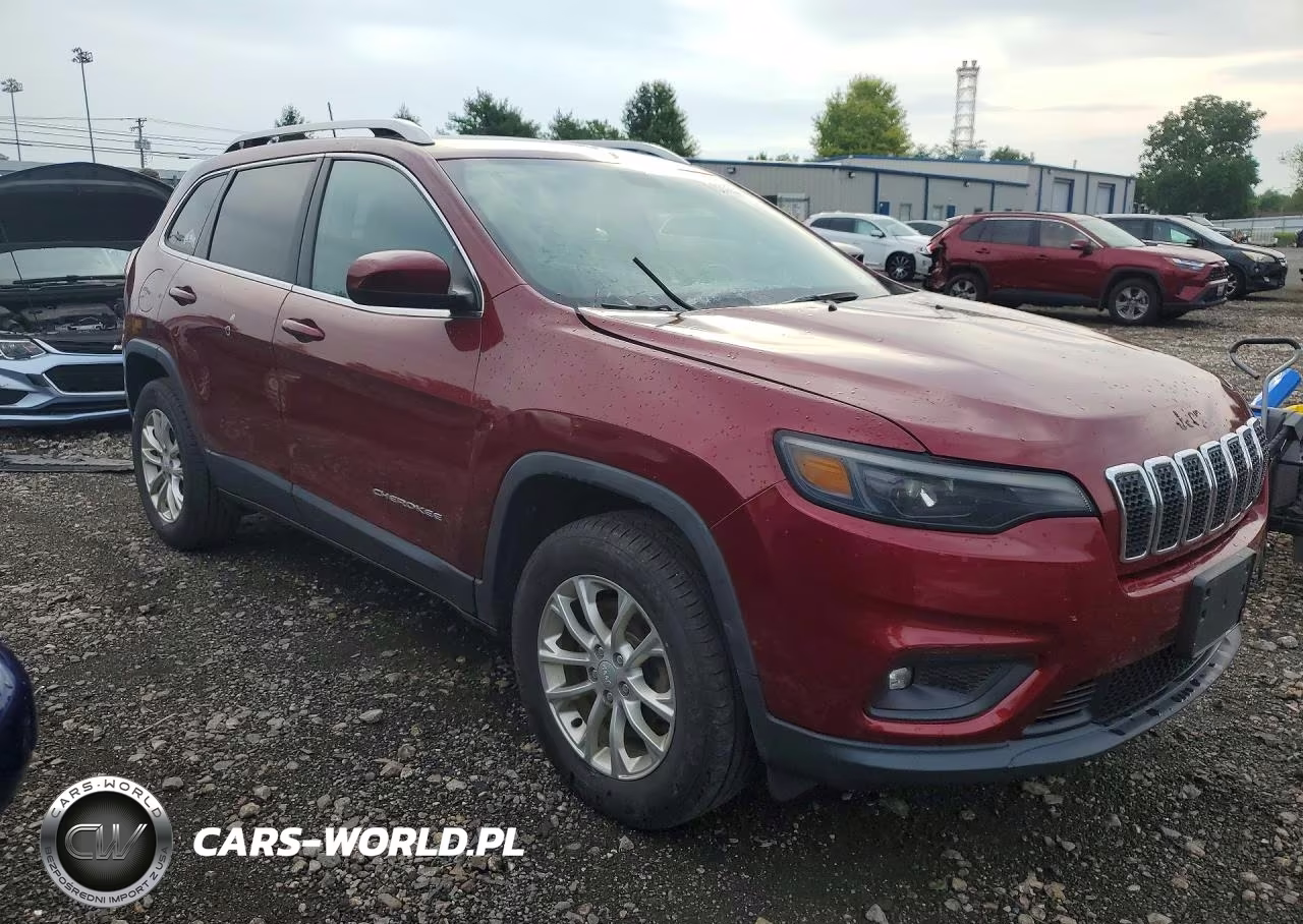 2019 Jeep Cherokee Latitude VIN:1C4PJMCB3KD295445 - 4