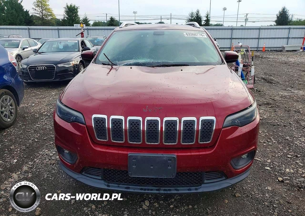 2019 Jeep Cherokee Latitude VIN:1C4PJMCB3KD295445 - 5