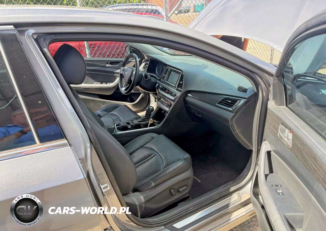 2019 Hyundai Sonata Limited VIN:5NPE34AF8KH762375 - 5