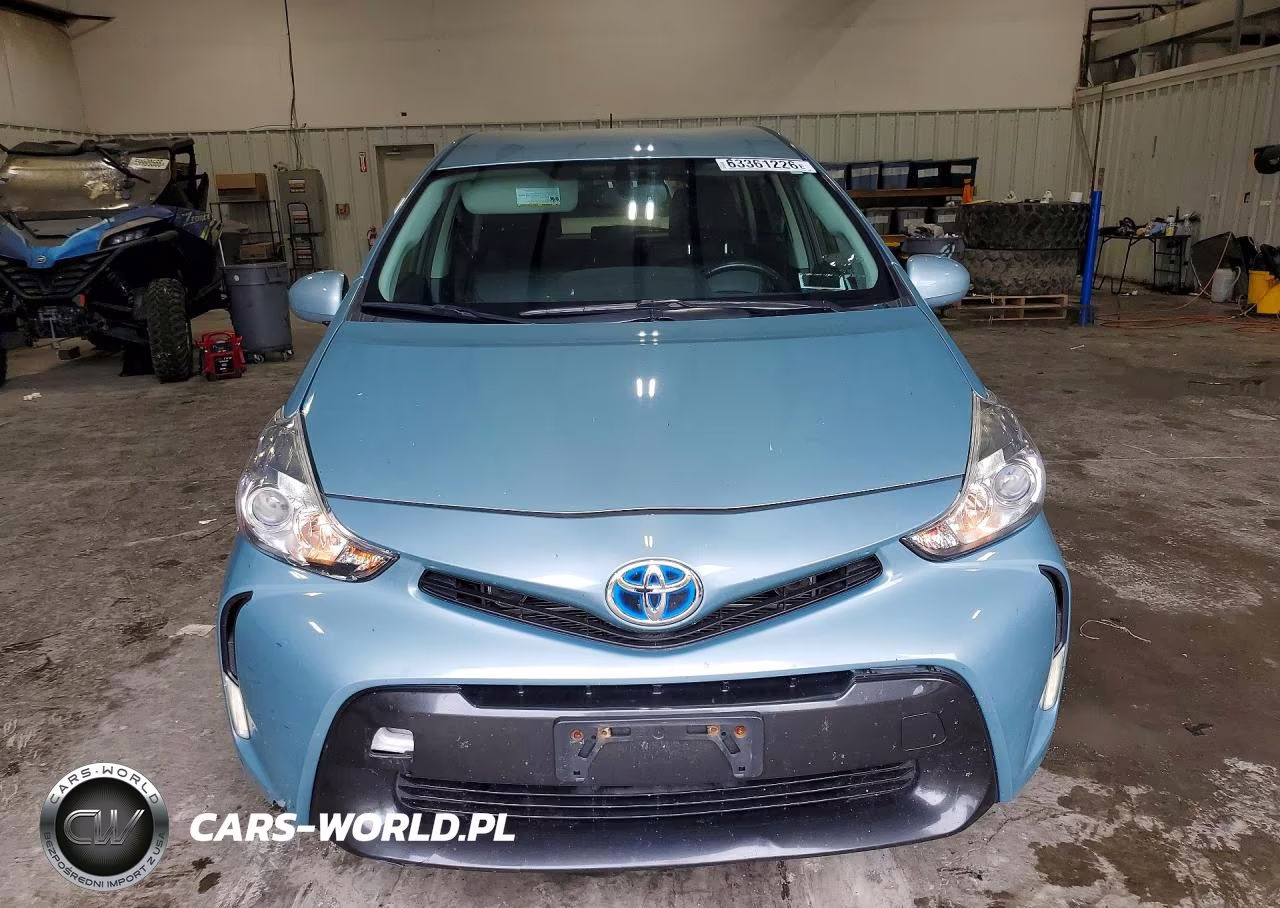 2017 Toyota Prius V Four VIN:JTDZN3EU7HJ057274 - 5