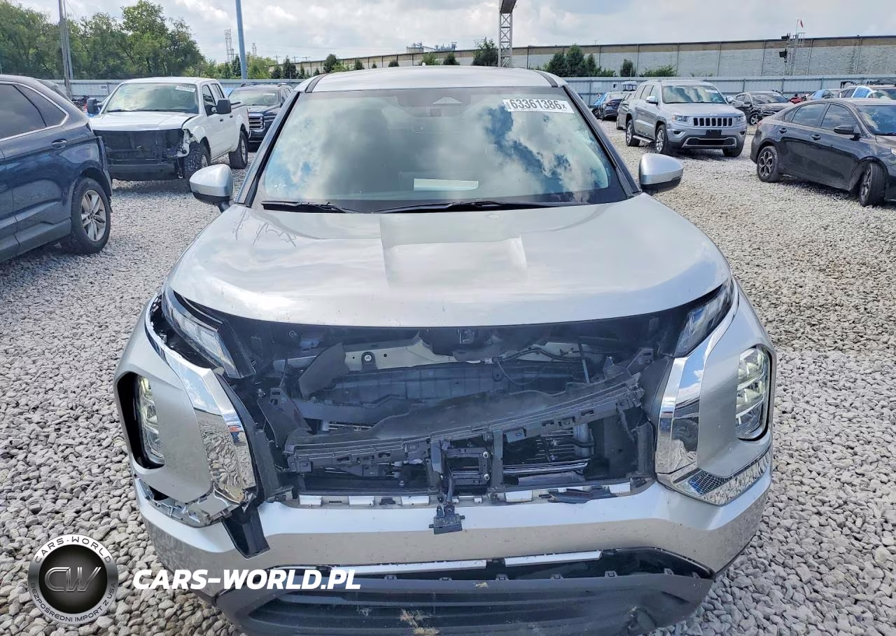 2026 Mitsubishi Outlander Es VIN:JA4J3UAB5TZ024811 - 5