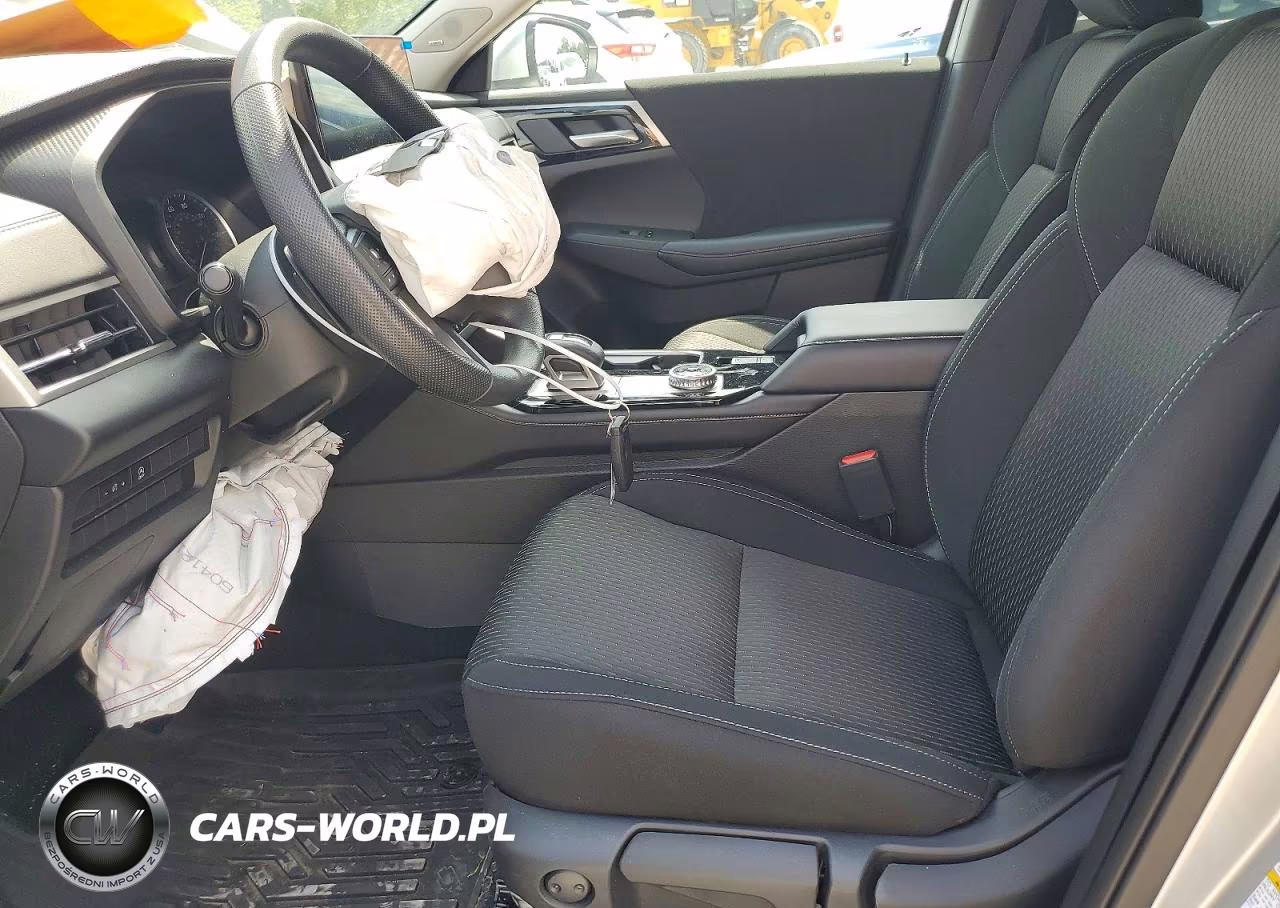 2026 Mitsubishi Outlander Es VIN:JA4J3UAB5TZ024811 - 7