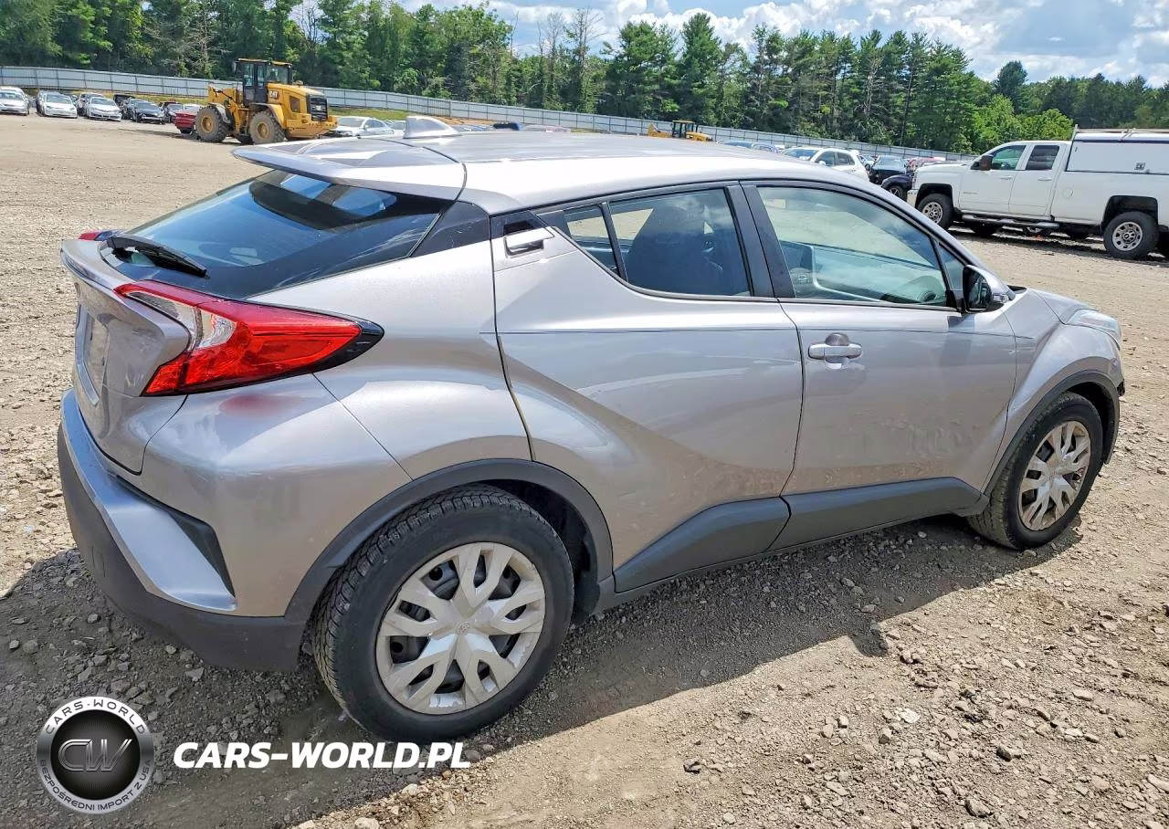 2020 Toyota C-Hr Le VIN:NMTKHMBX1LR103804 - 3