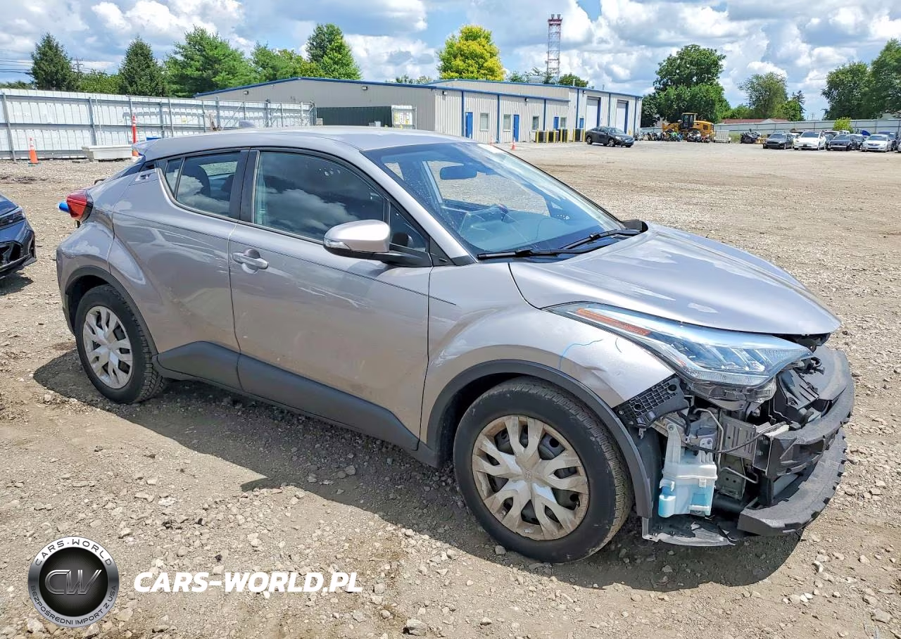 2020 Toyota C-Hr Le VIN:NMTKHMBX1LR103804 - 4