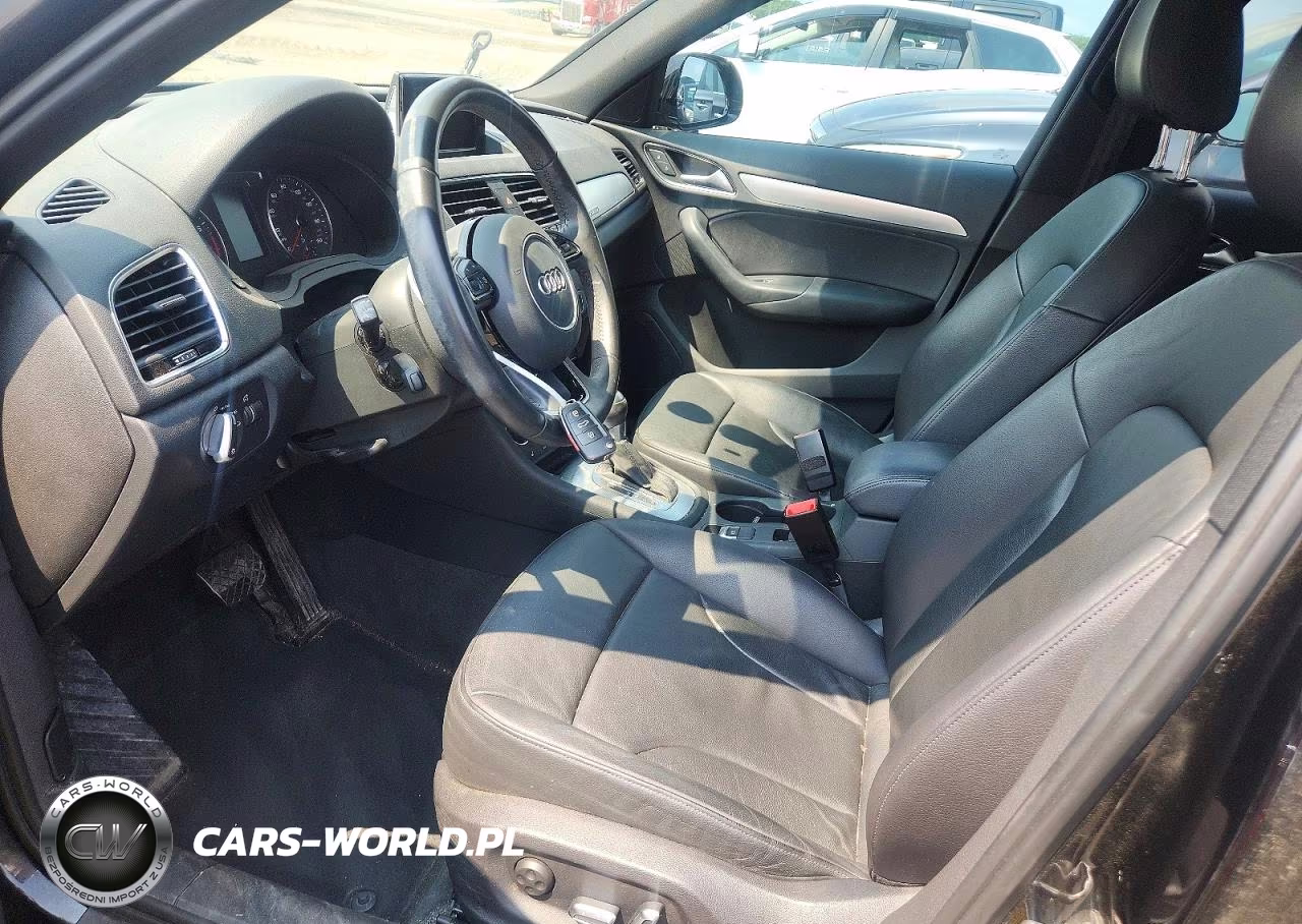 2016 Audi Q3 Premium Plus VIN:WA1EFCFS5GR014068 - 7