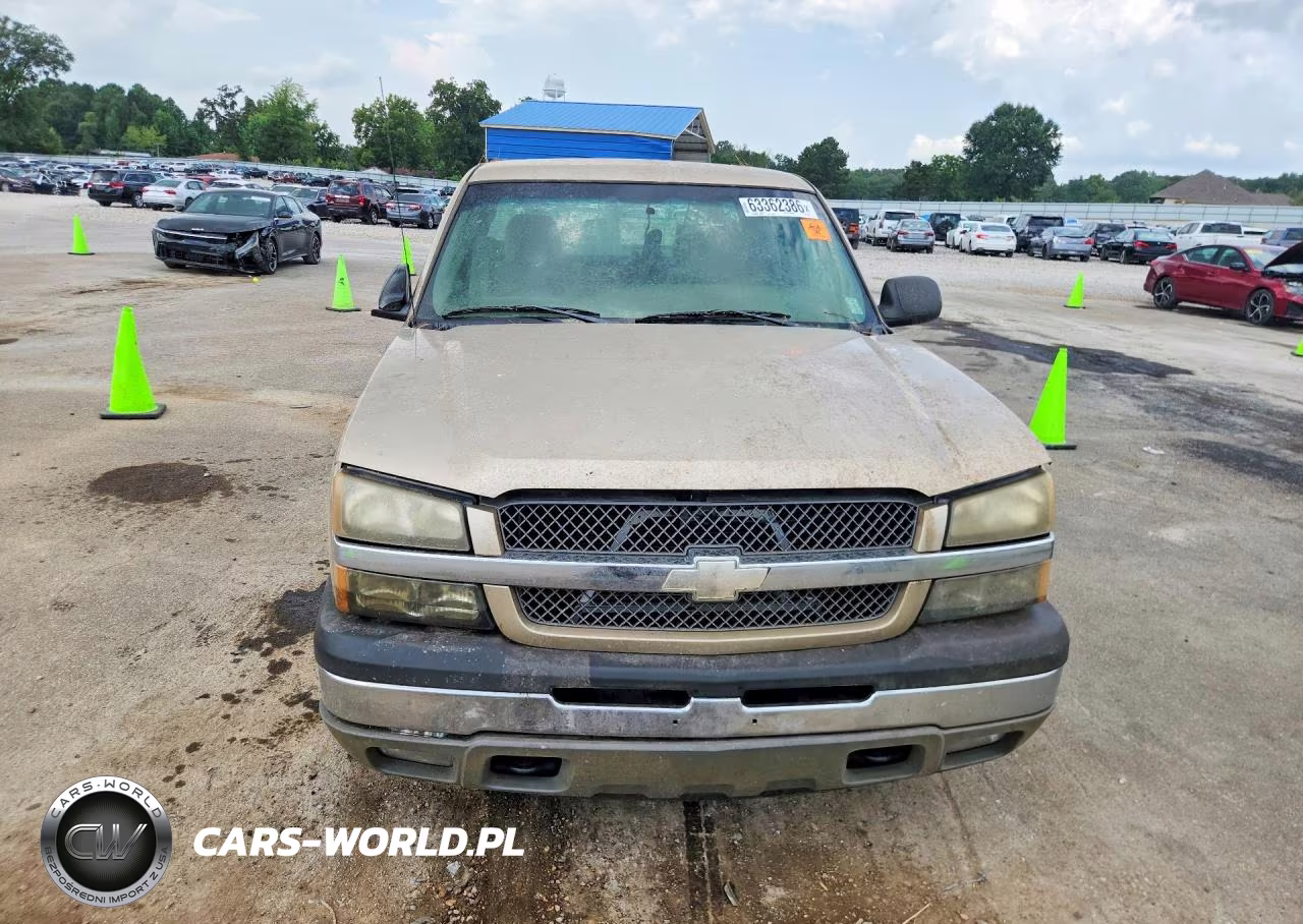 2005 Chevrolet Silverado C1500 VIN:2GCEC19V251316285 - 5