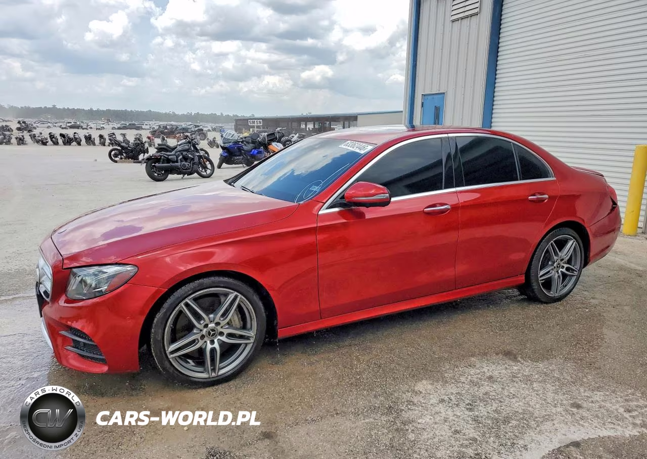 2019 Mercedes-Benz E 300