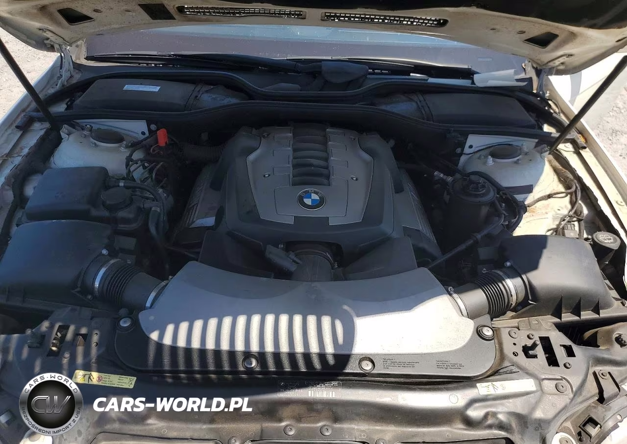 2006 BMW 750 Li VIN:WBAHN83506DT28656 - 11
