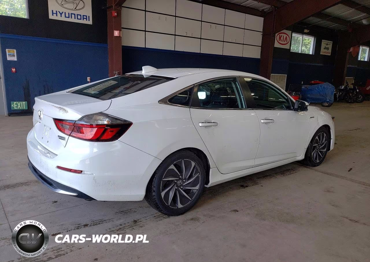 2019 Honda Insight Touring VIN:19XZE4F96KE008961 - 3