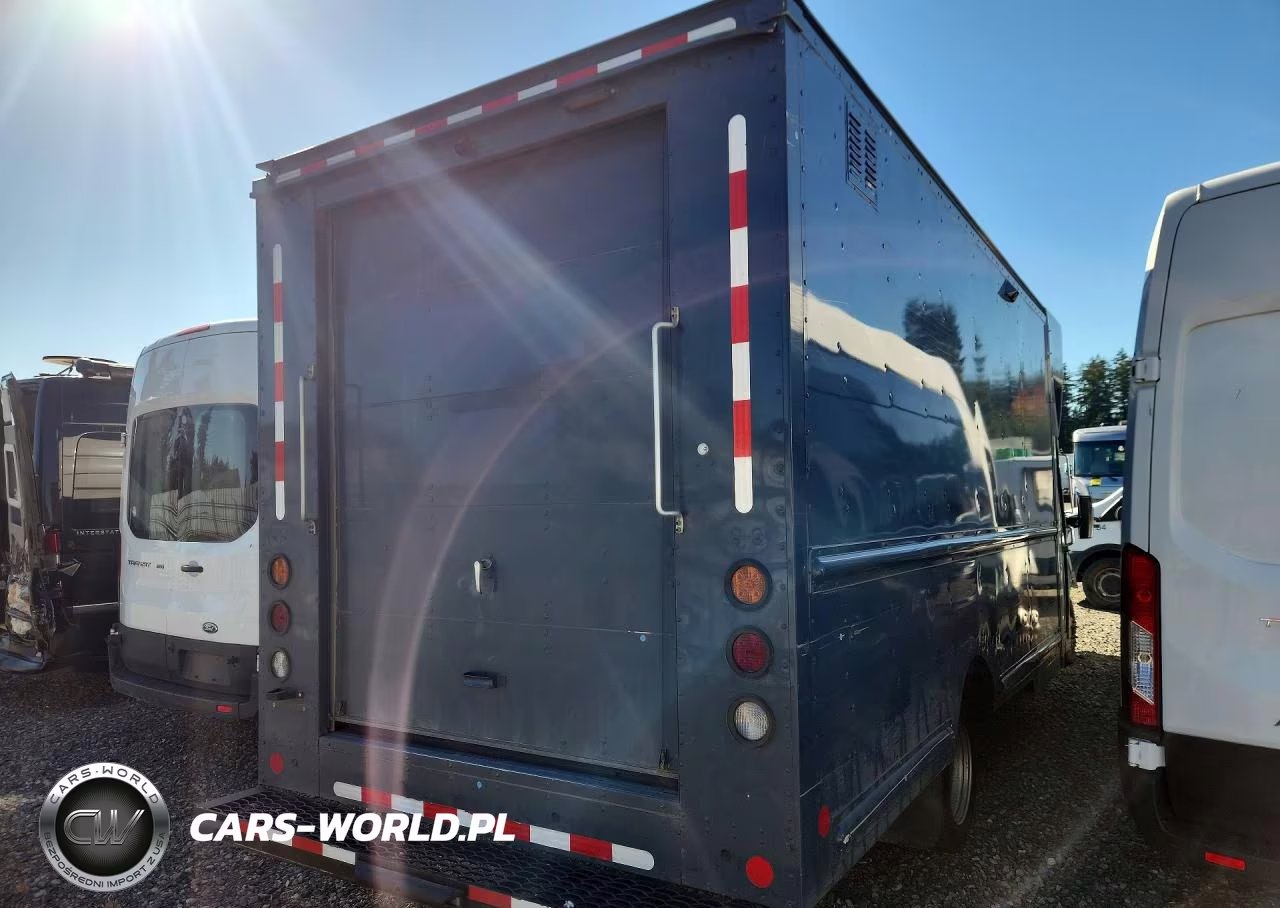 2021 Ford Transit Delivery Truck VIN:1FDDF6P86MKA57405 - 3