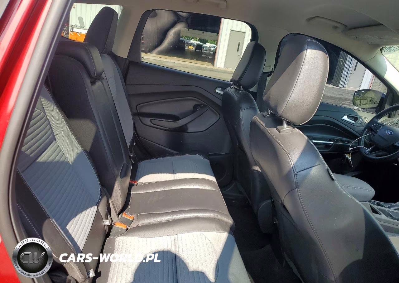 2019 Ford Escape Se VIN:1FMCU9GD4KUC43509 - 11