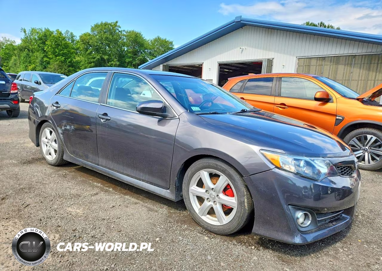 2014 Toyota Camry Le VIN:4T4BF1FK4ER338279 - 4