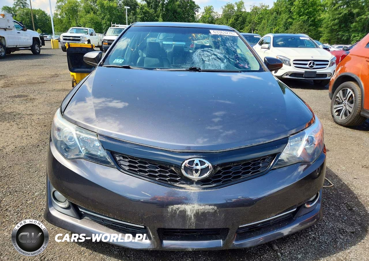 2014 Toyota Camry Le VIN:4T4BF1FK4ER338279 - 5