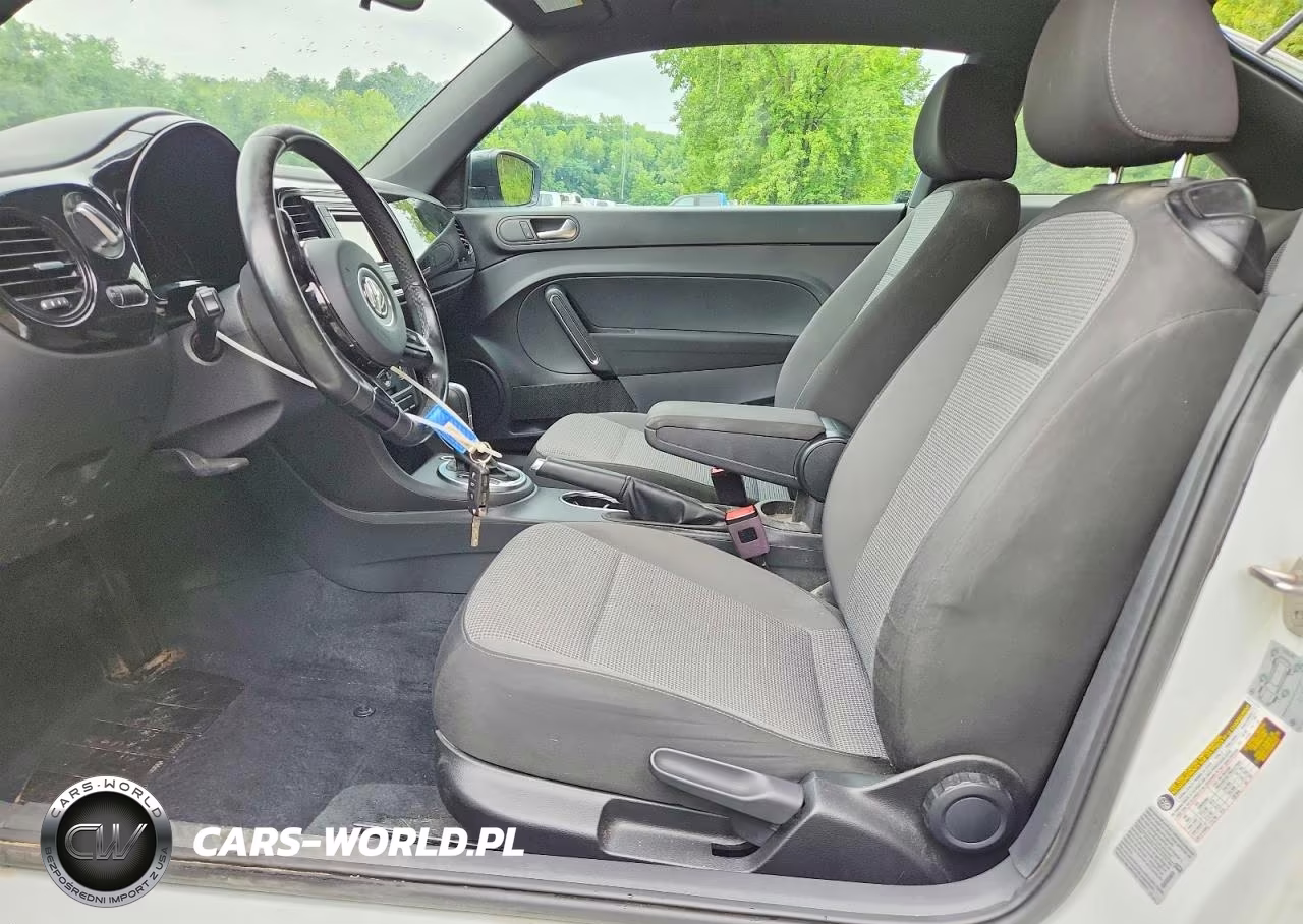 2018 Volkswagen Beetle S VIN:3VWFD7AT4JM711468 - 7
