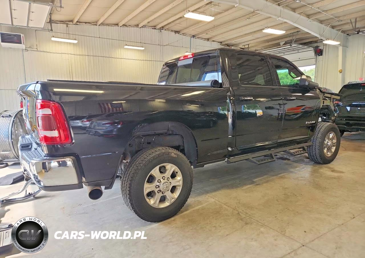 2019 Ram 2500 Big Horn VIN:3C6UR5DJ6KG699969 - 3