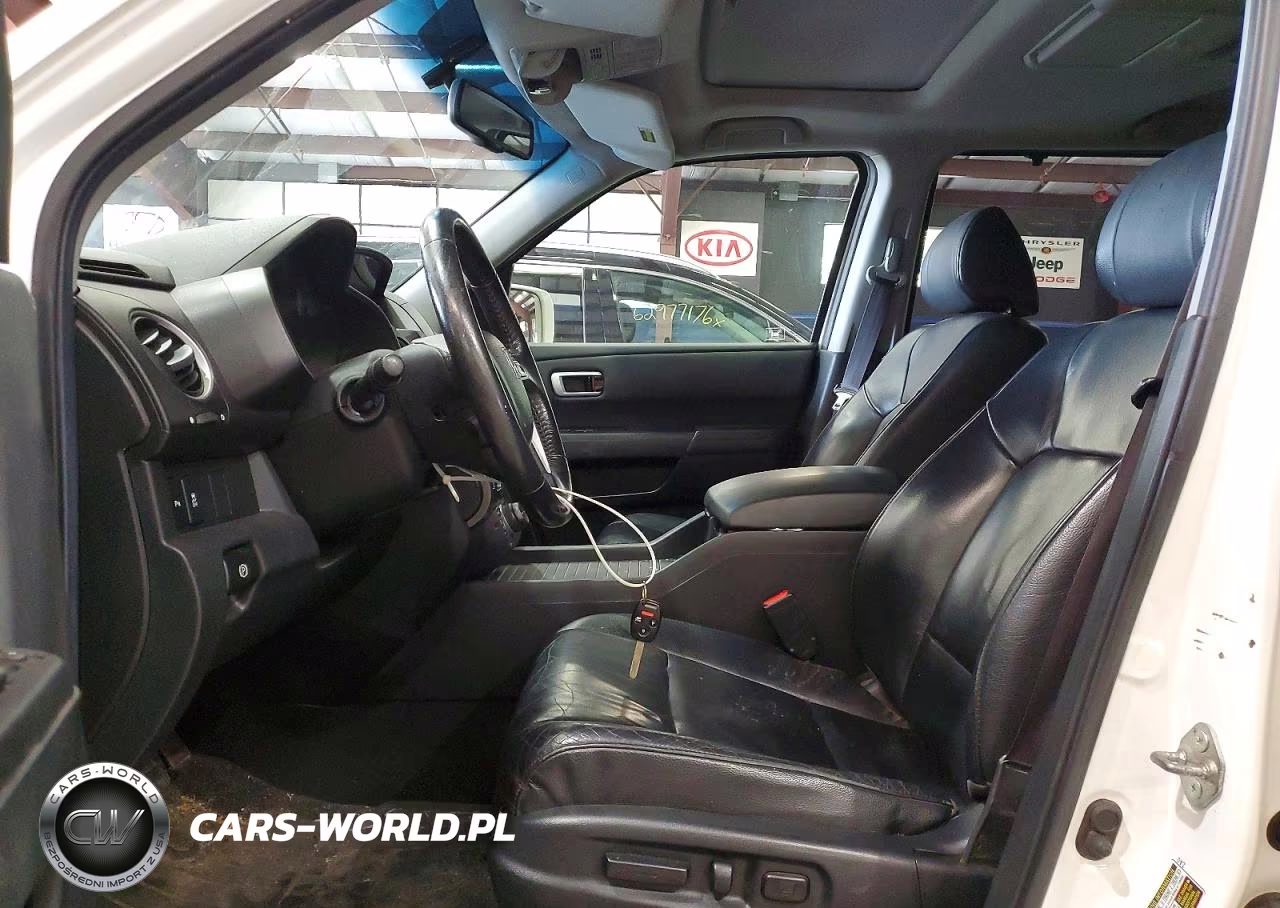 2012 Honda Pilot Touring VIN:5FNYF4H93CB038629 - 7