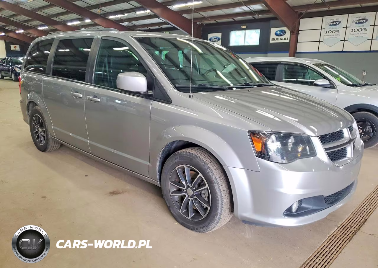 2018 Dodge Grand Caravan Gt VIN:2C4RDGEG2JR283924 - 4