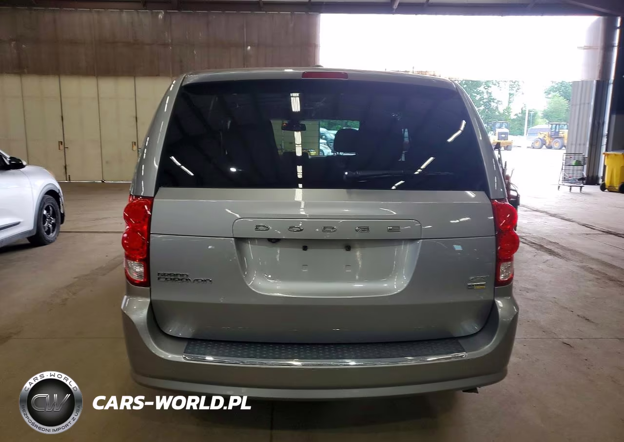 2018 Dodge Grand Caravan Gt VIN:2C4RDGEG2JR283924 - 6