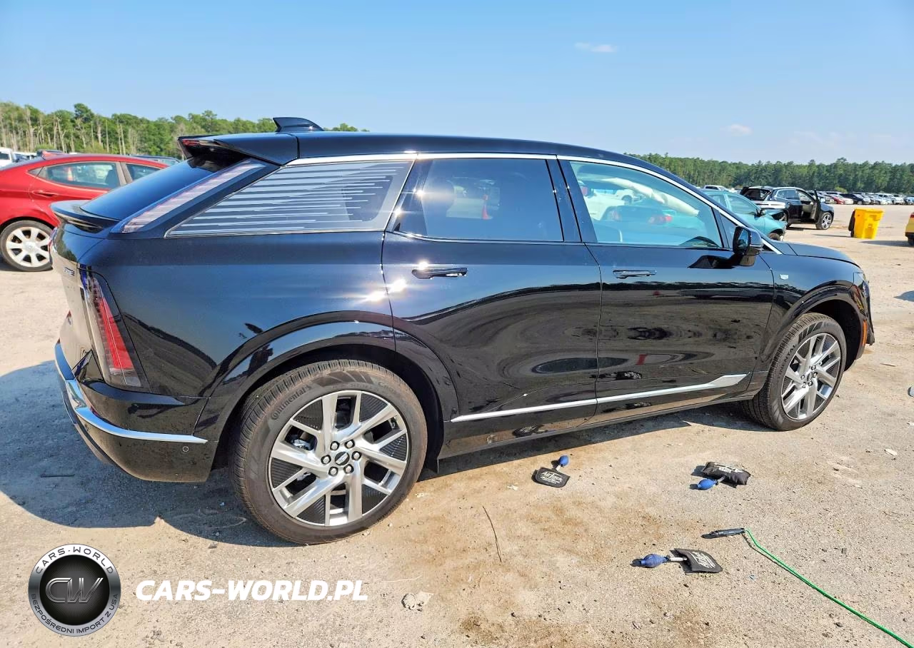 2026 Cadillac Optiq Luxury VIN:3GYK3DM54TS141772 - 3