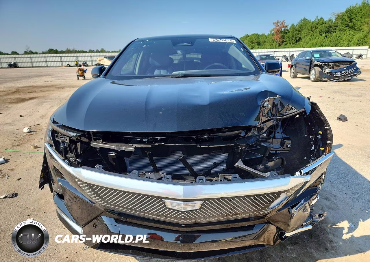 2026 Cadillac Optiq Luxury VIN:3GYK3DM54TS141772 - 5