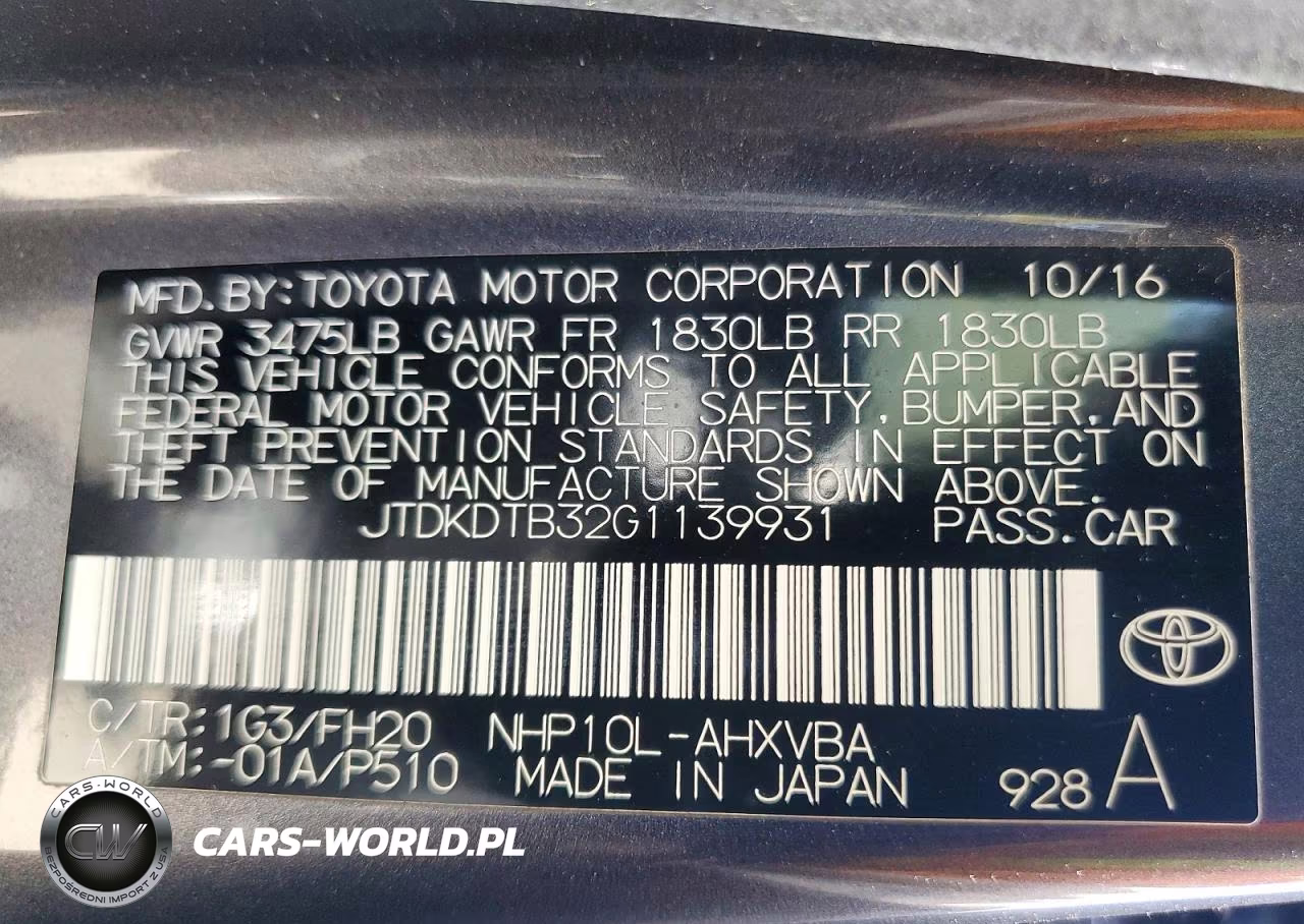 2016 Toyota Prius C One VIN:JTDKDTB32G1139931 - 12