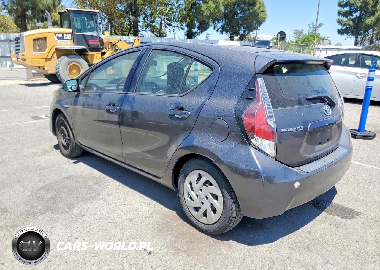 2016 Toyota Prius C One VIN:JTDKDTB32G1139931 - 2