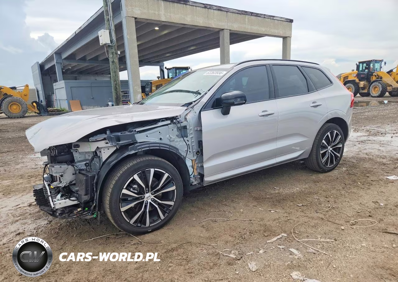 2025 Volvo Xc60 Plus VIN:YV4M12RC0S1086685 - 1