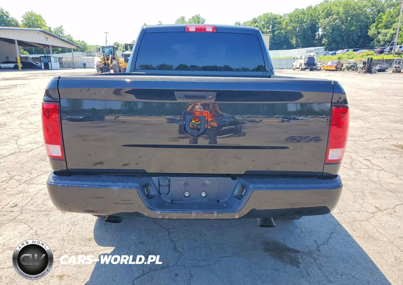 2018 Ram 1500 St VIN:1C6RR7FG9JS208403 - 6