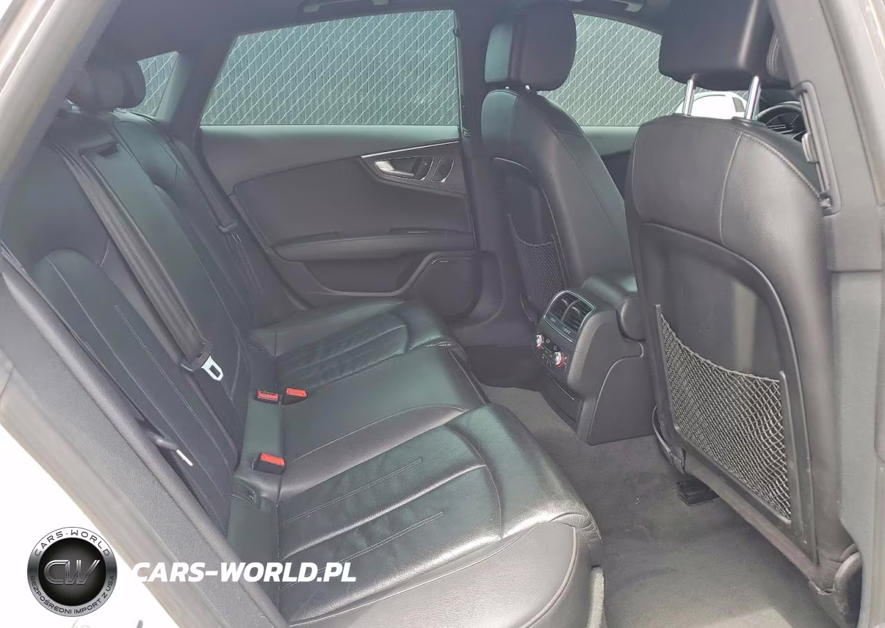 2017 Audi A7 Premium Plus VIN:WAUW2AFC9HN078526 - 10