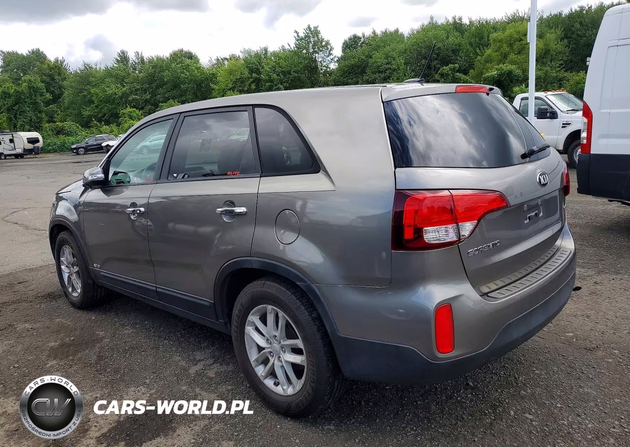 2015 Kia Sorento Lx VIN:5XYKTCA60FG636117 - 2