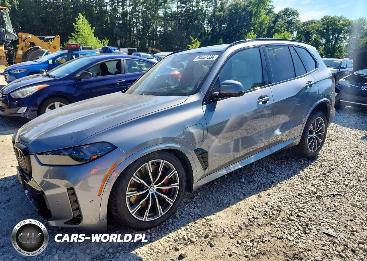 2026 BMW X5 xDrive50E – zdjęcie 1 z 12