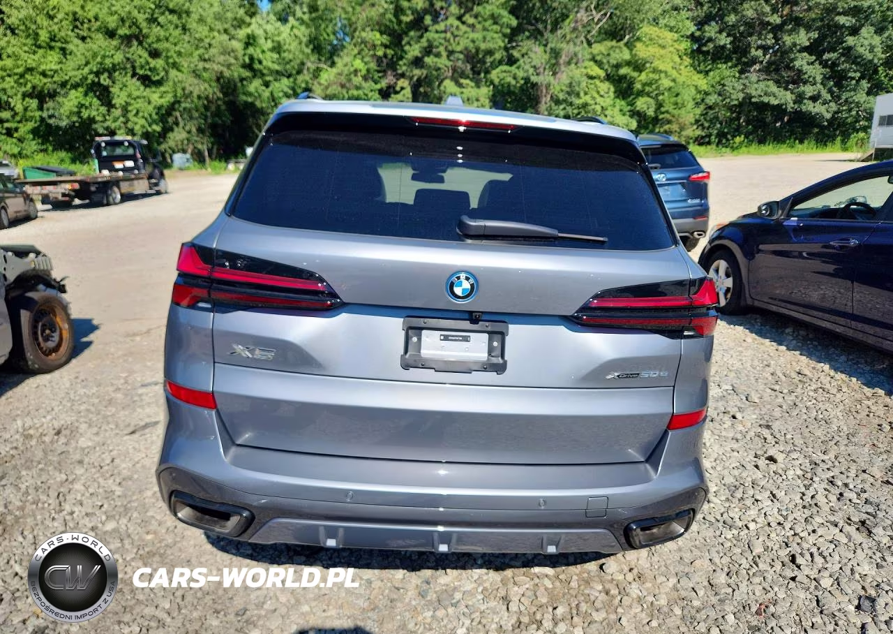 2026 BMW X5 xDrive50E VIN:5UX43EU07T9377360 - 6