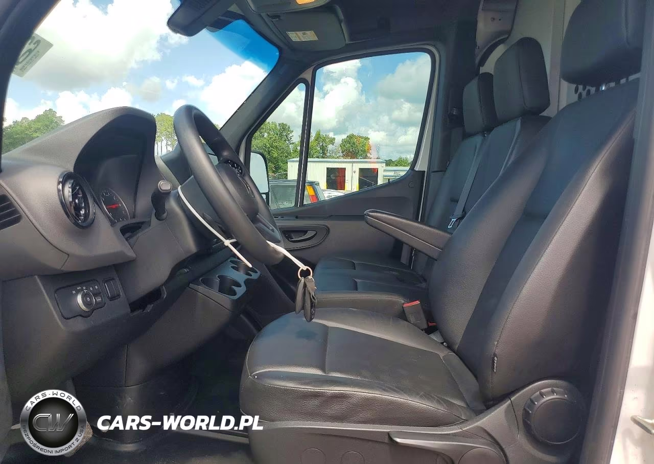 2023 Mercedes-Benz Sprinter 1500 Delivery Van VIN:W1Y70BGY3PT159993 - 7