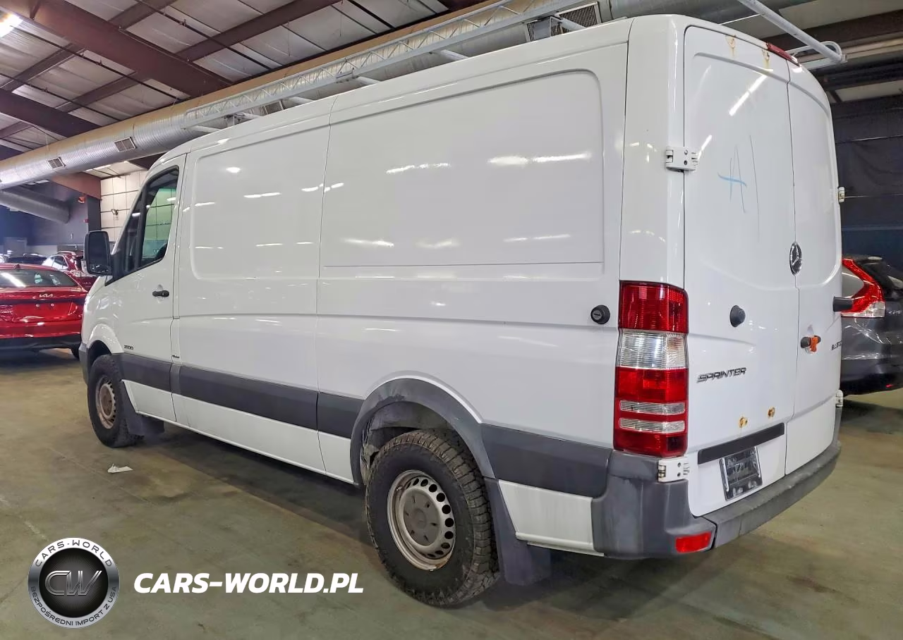 2014 Mercedes-Benz Sprinter 2500 VIN:WD3PE7CC2E5826075 - 2