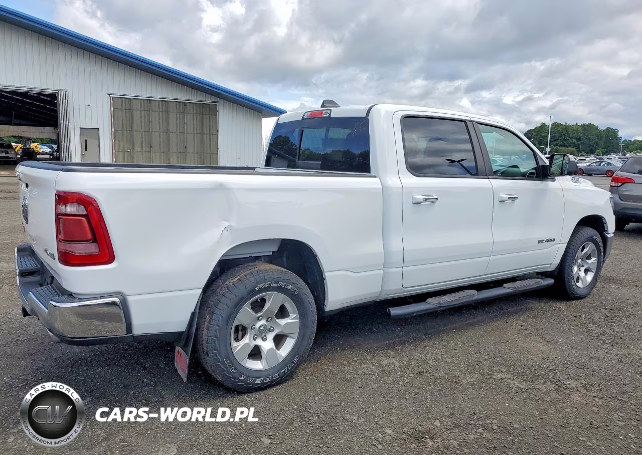2019 Ram 1500 Big Horn-Lone Star VIN:1C6SRFMT2KN665033 - 3