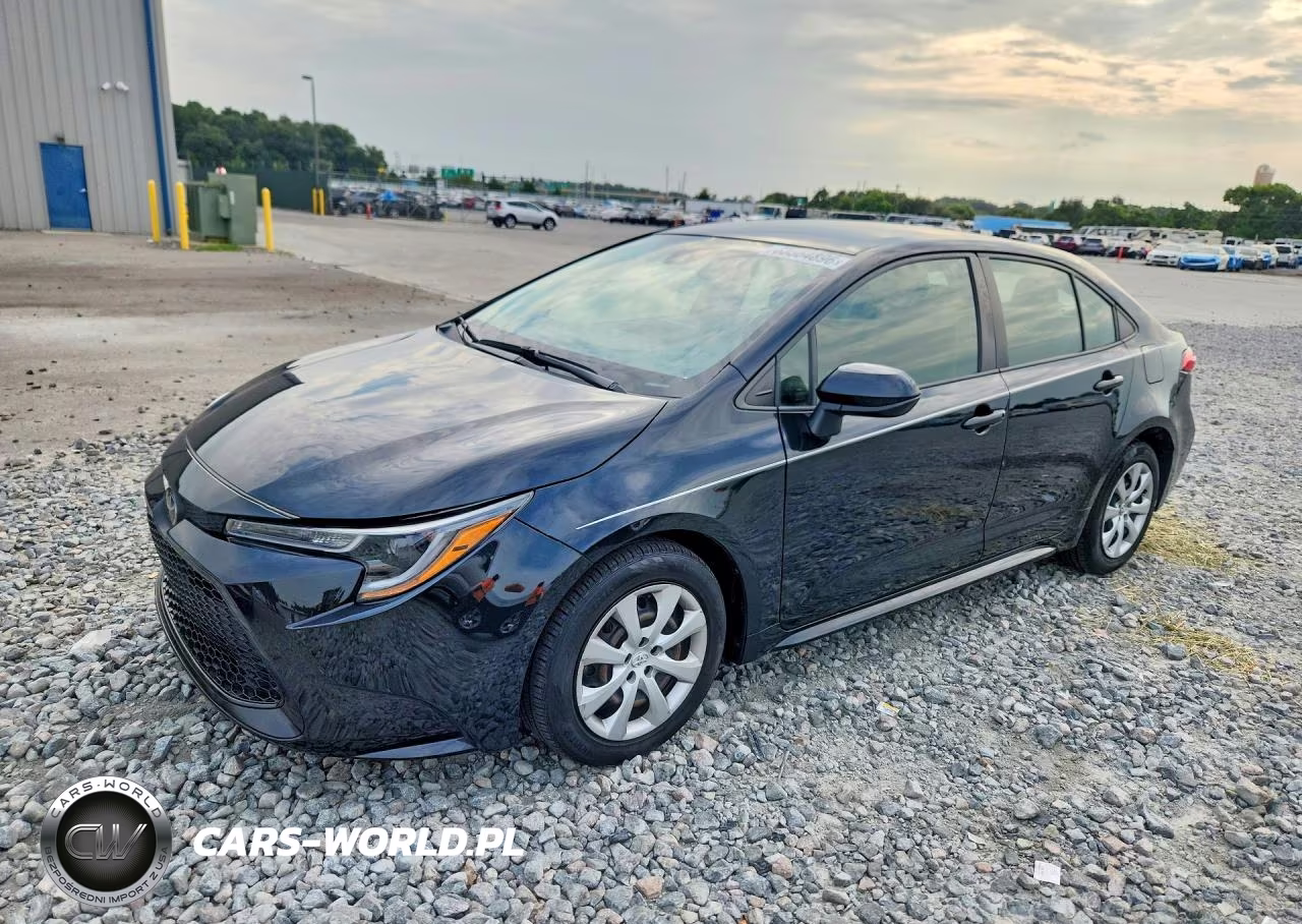 2022 Toyota Corolla Le – zdjęcie 1 z 12