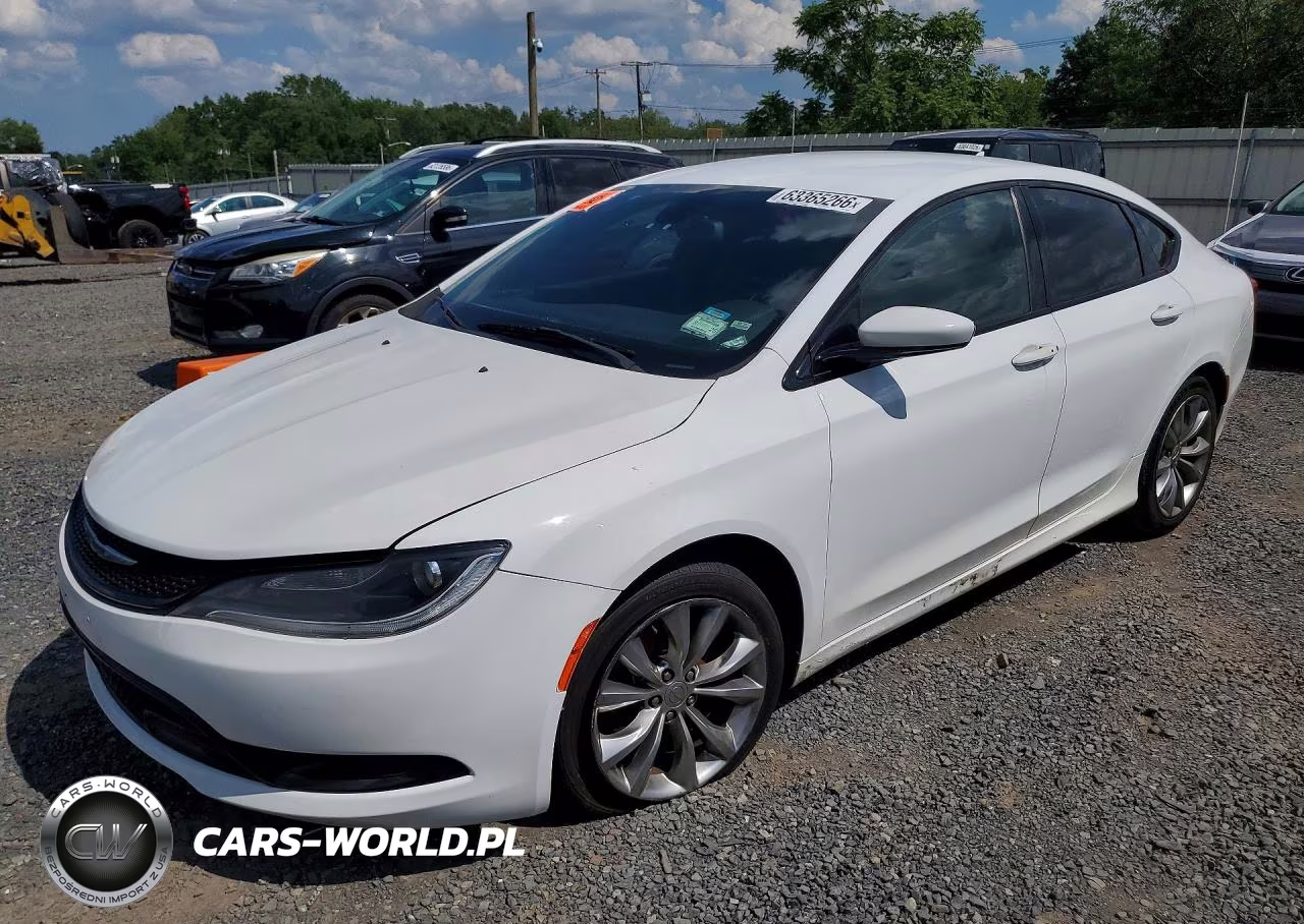 2016 Chrysler 200 S