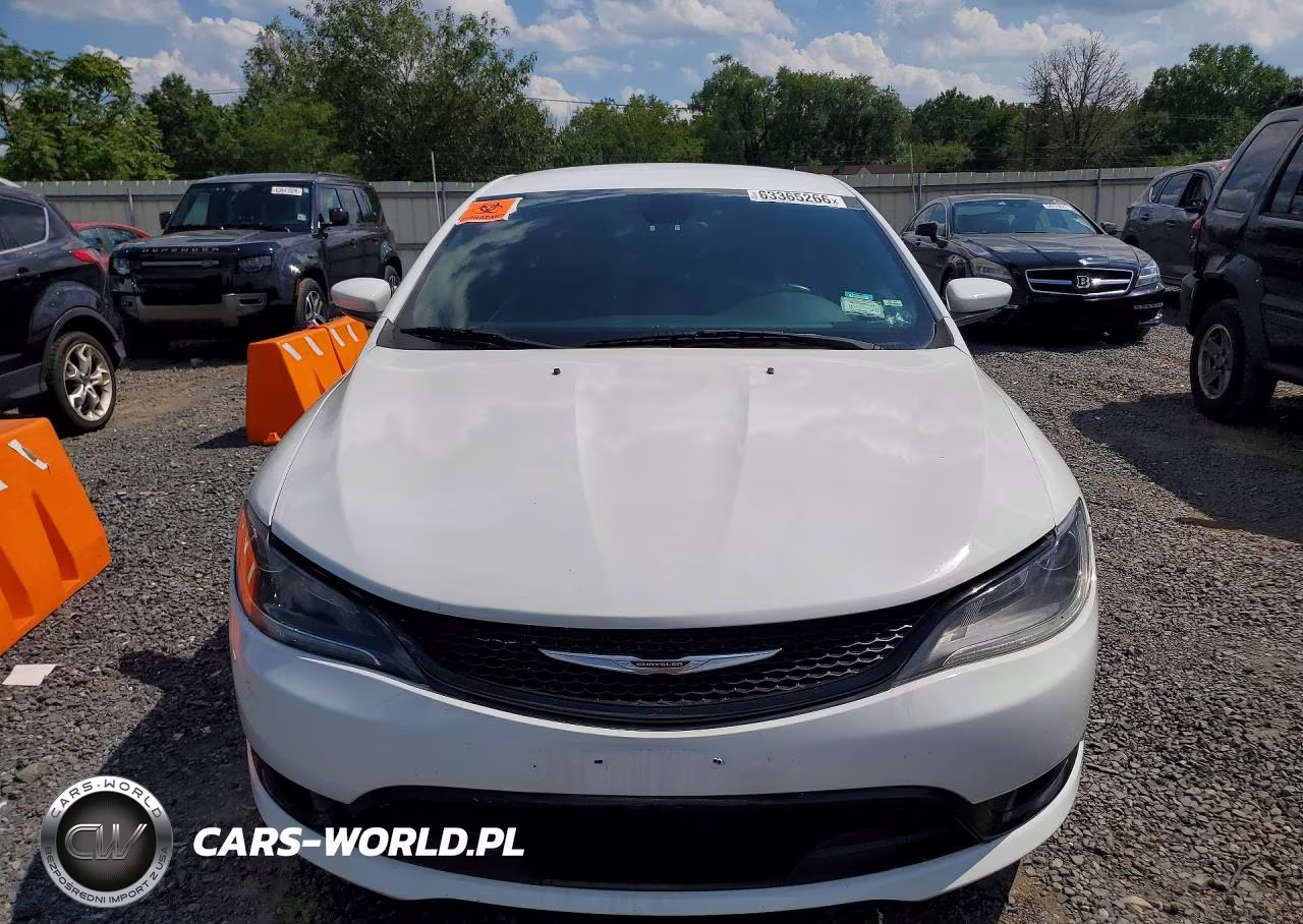 2016 Chrysler 200 S VIN:1C3CCCBB7GN129049 - 5