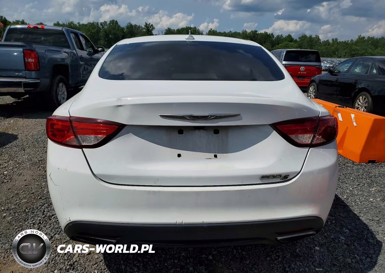 2016 Chrysler 200 S VIN:1C3CCCBB7GN129049 - 6