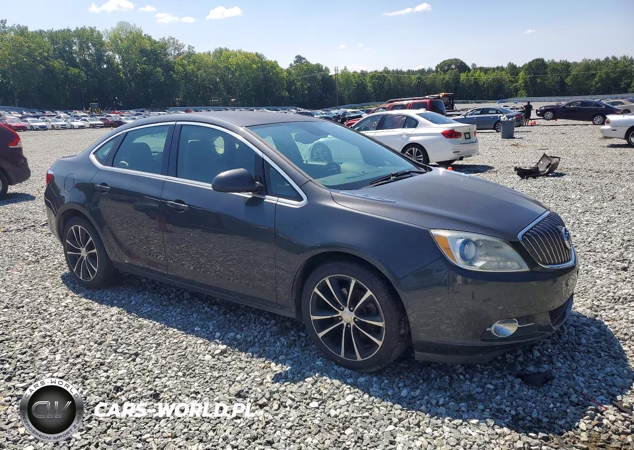 2016 Buick Verano Sport Touring VIN:1G4PW5SK8G4174647 - 4