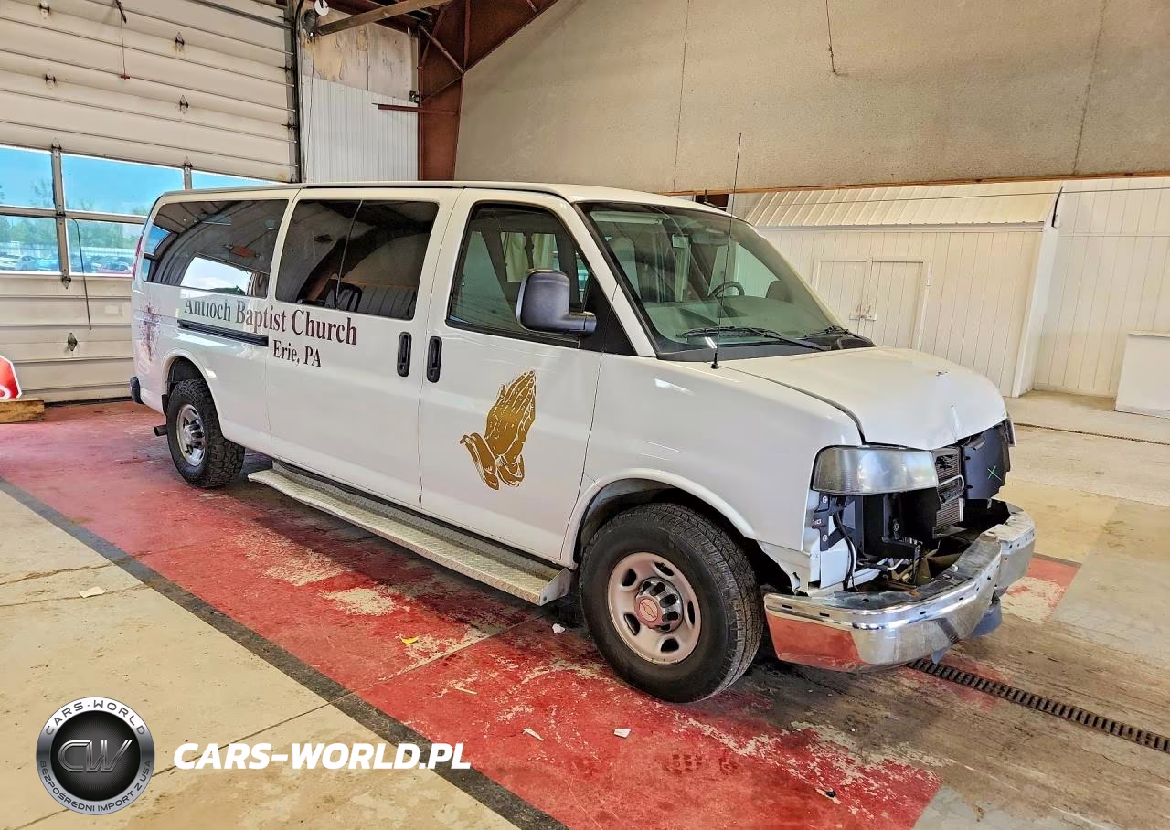 2014 Chevrolet Express G3500 Lt VIN:1GAZG1FA8E1196420 - 4