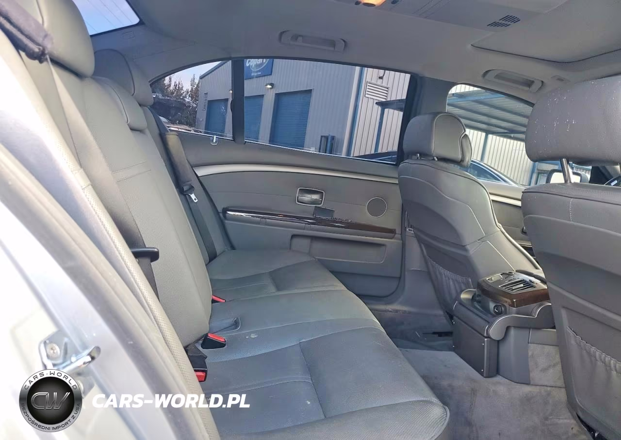 2006 BMW 750 Li VIN:WBAHN83506DT59566 - 10