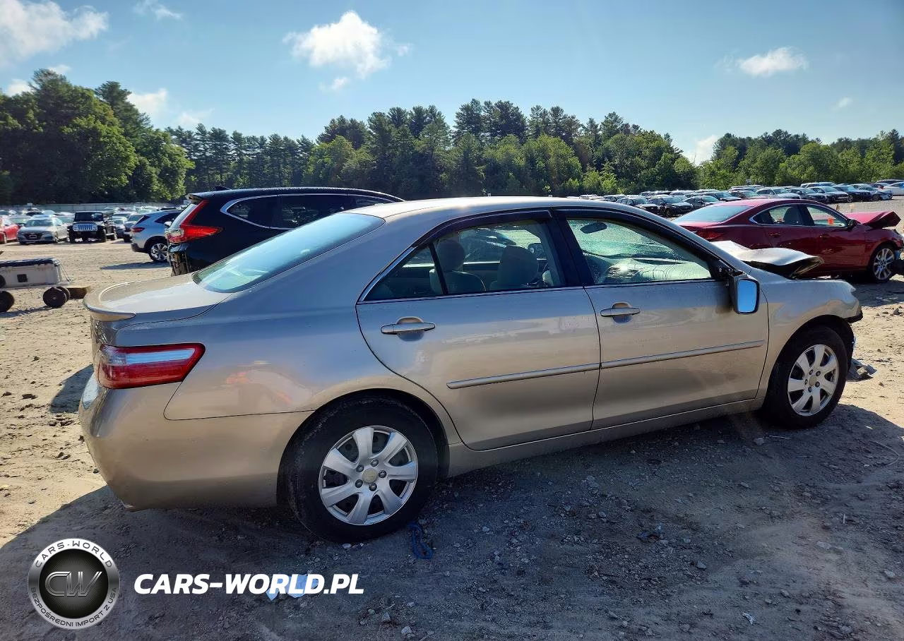 2007 Toyota Camry Le V6 VIN:JTNBK46KX73015953 - 3