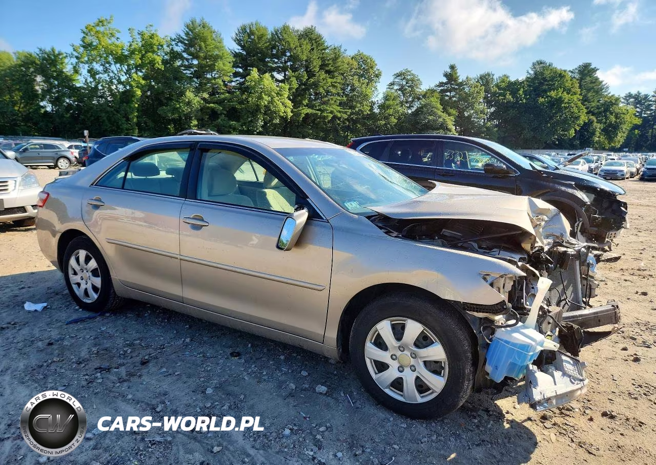 2007 Toyota Camry Le V6 VIN:JTNBK46KX73015953 - 4